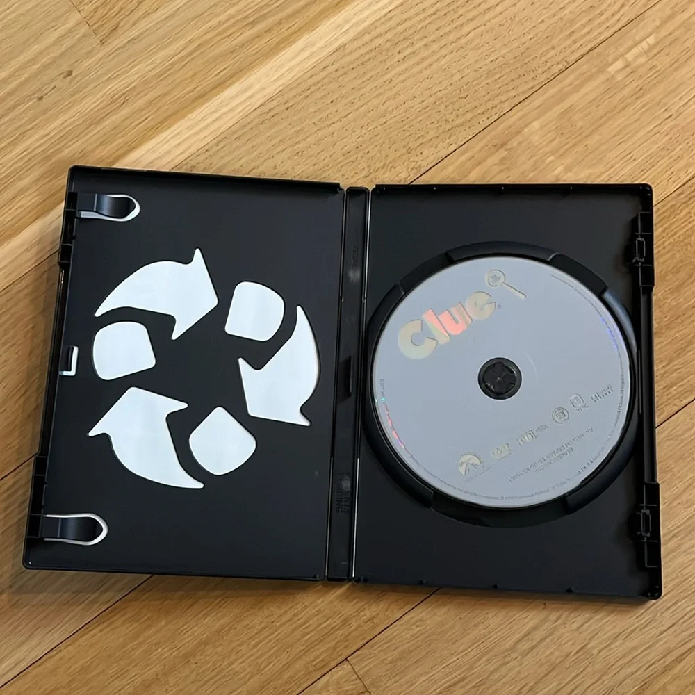 Clue: The Movie DVD - Picture 3 of 3